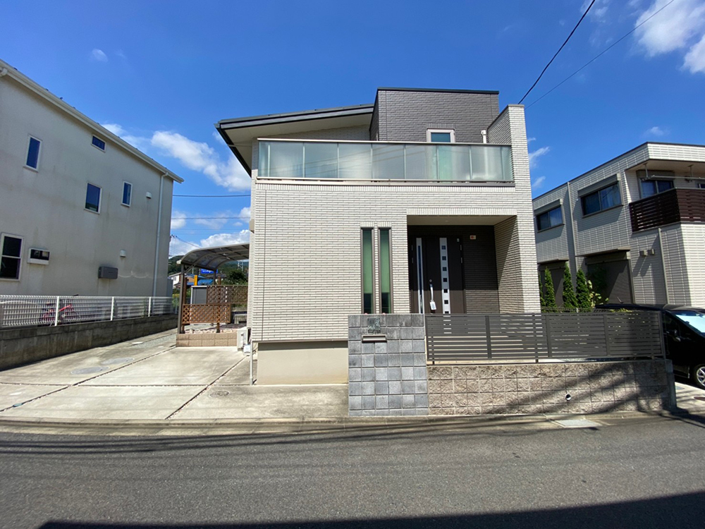 伊勢原市上粕屋の中古住宅